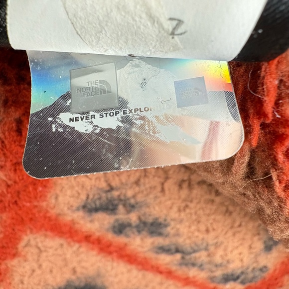 The North Face Campshire Men's Pullover Hoodie.  Size Medium - Picture 10 of 16